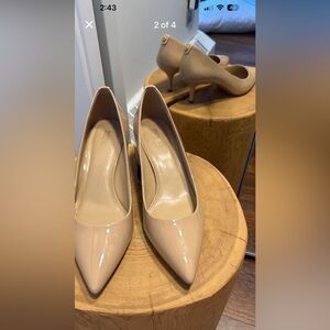 Michael Kors Beige Patent Leather Heels
